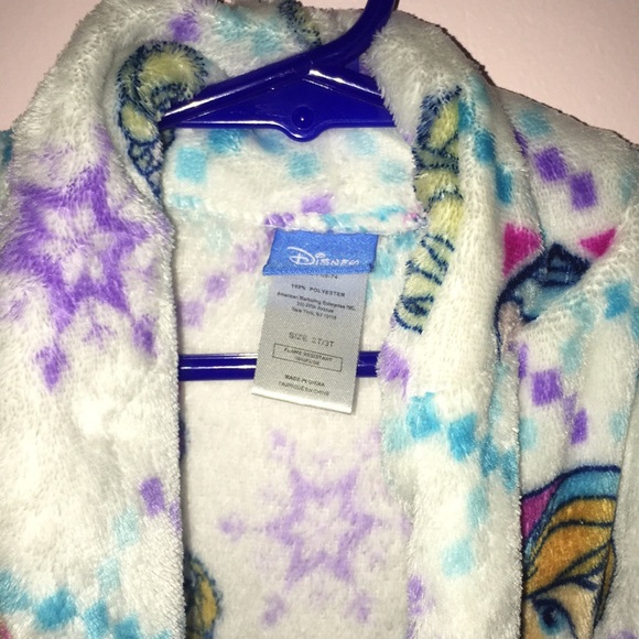 Girls Frozen bathrobe 2T - Picture 3 of 3